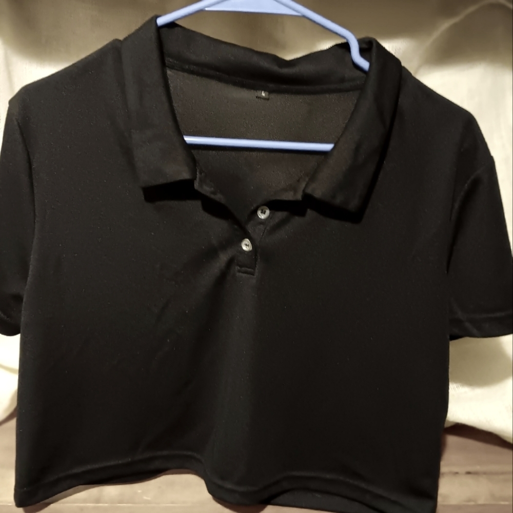 Black collared crop top